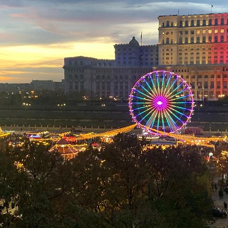 Chic Apartment Piata Constitutiei - View From The Balcony To The Palace Of Parliament Бухарест Екстер'єр фото